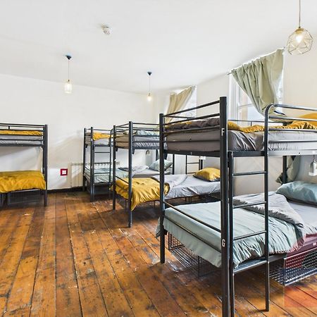 Bunkhouse Hostel Cardiff Exterior photo