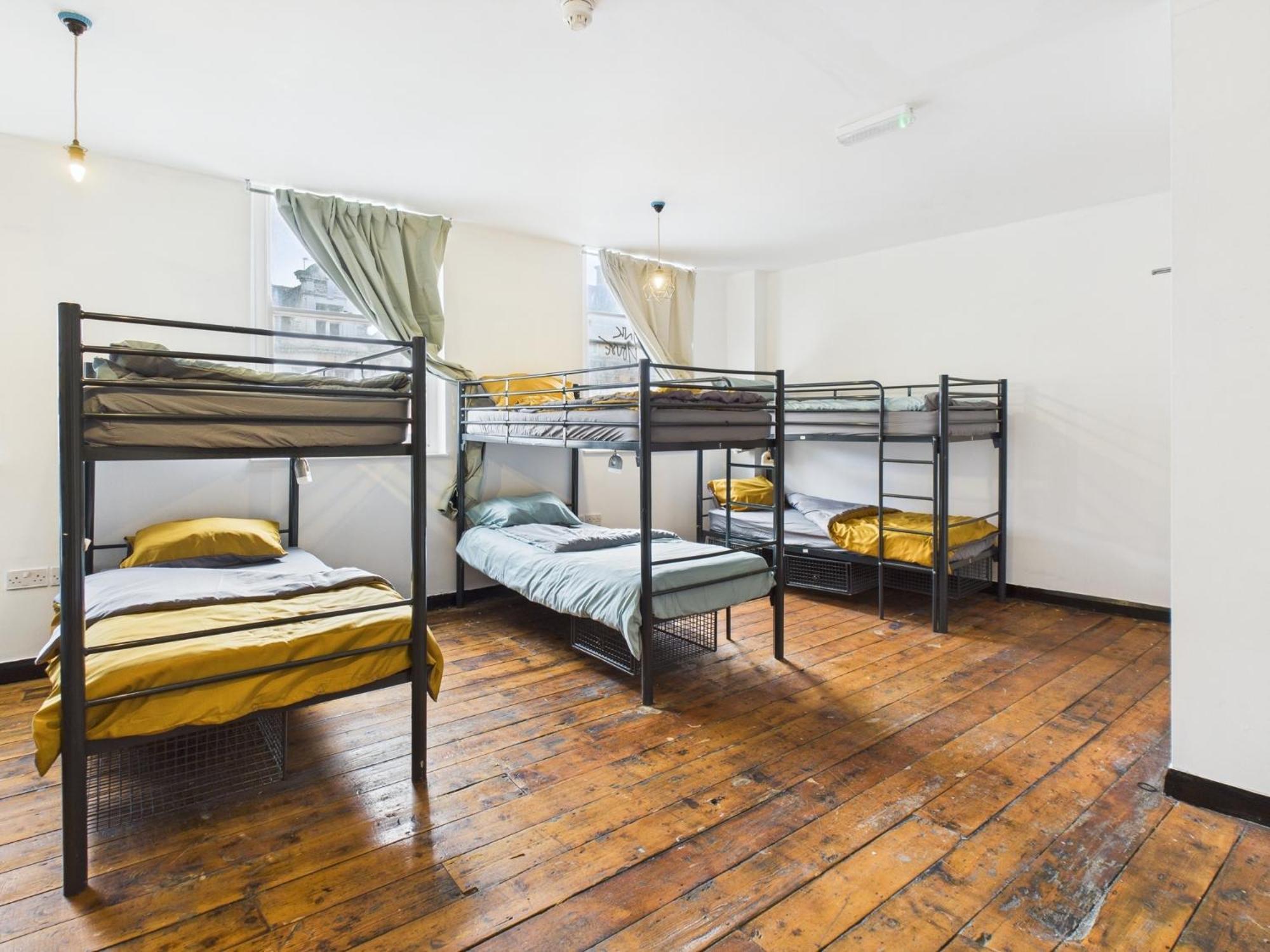 Bunkhouse Hostel Cardiff Exterior photo